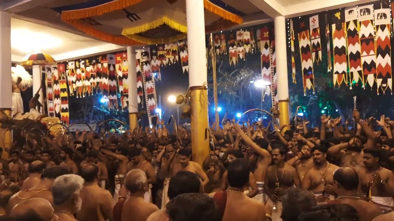 Poyilkave Sree Durgadevi Temple KALASHA KOTTU PART 1-2023