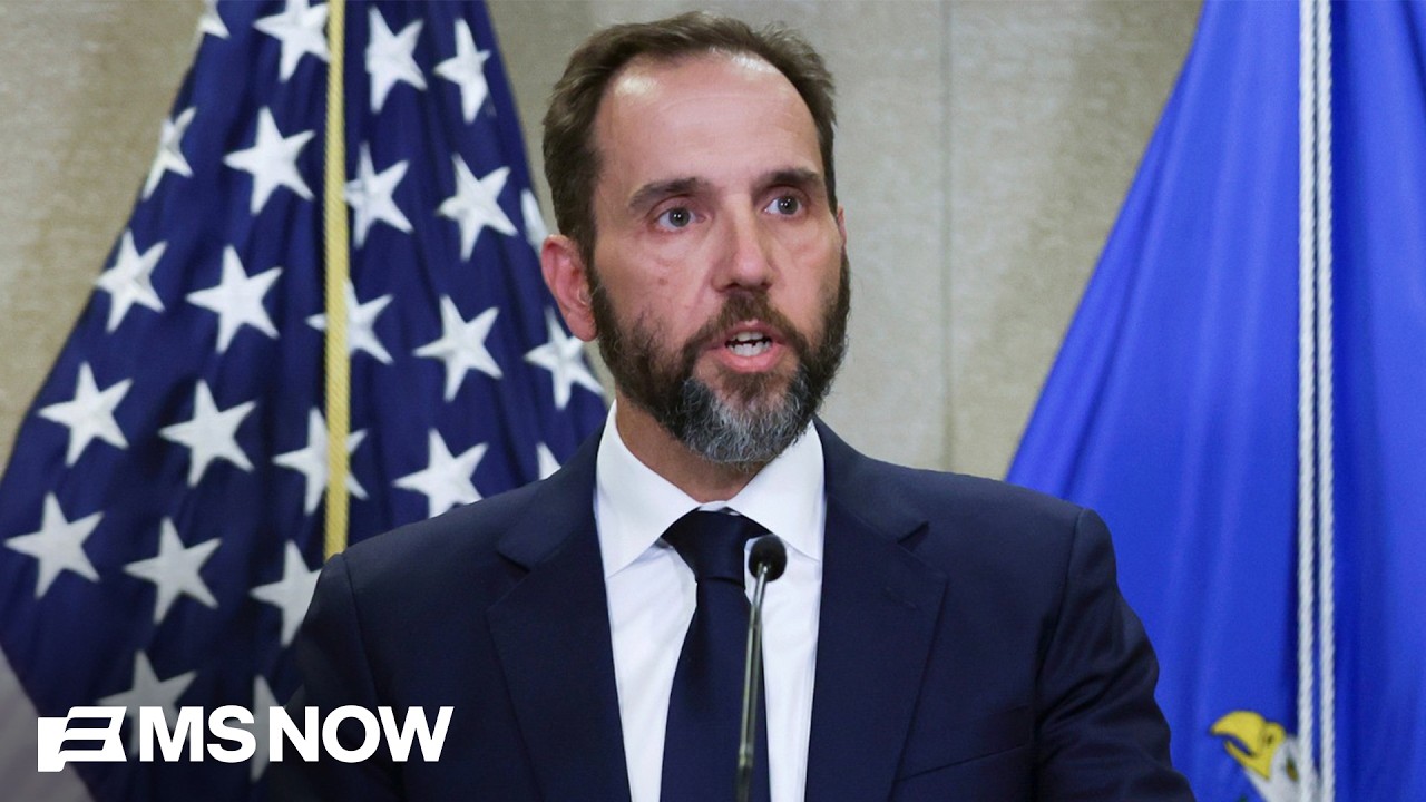 'Cancer' in the DOJ: Fmr. FBI official applauds Jack Smith for speaking out