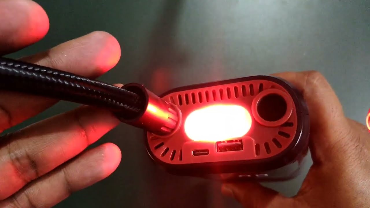 AGARO Portable Tyre Inflator With Built-in SOS Light And Power Bank