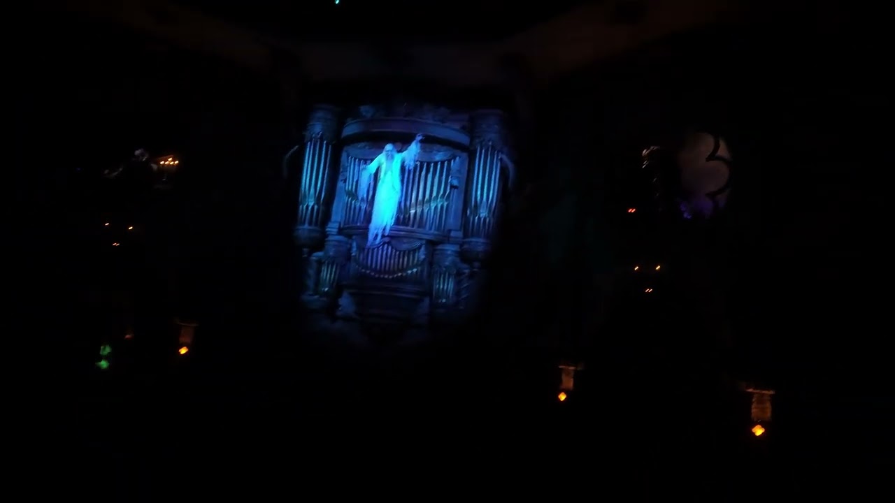 4K Efteling Danse macabre 3.0 bank 6 rij 2  ONRIDE 6-2-2026