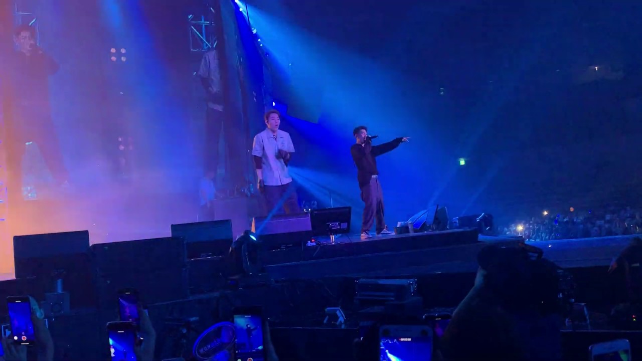Cereal - Crush (크러쉬) ft. Zico (지코) (Fanxy Child - Y in Seoul) [SK Olympic Handball Gymnasium]