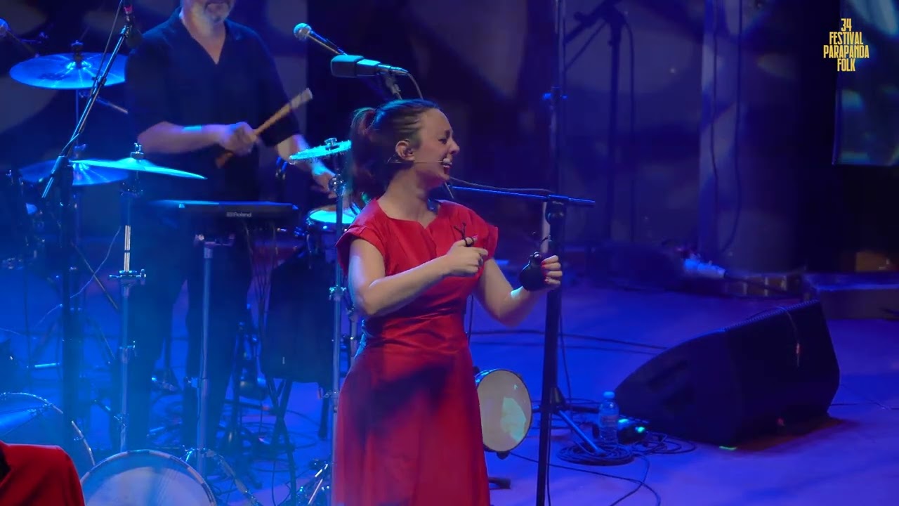 34 PARAPANDA FOLK 🥾 Carola Ortiz