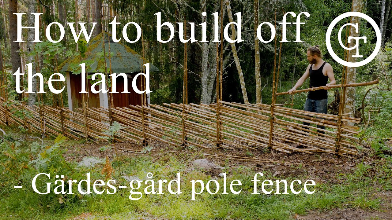 Making a fence in local materials: Gärdsgård build