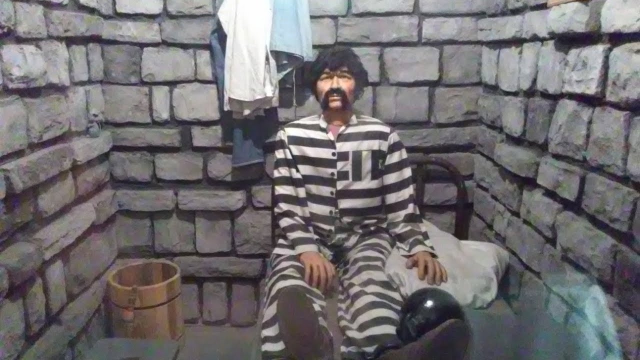 Folsom Prison Museum; Represa, California