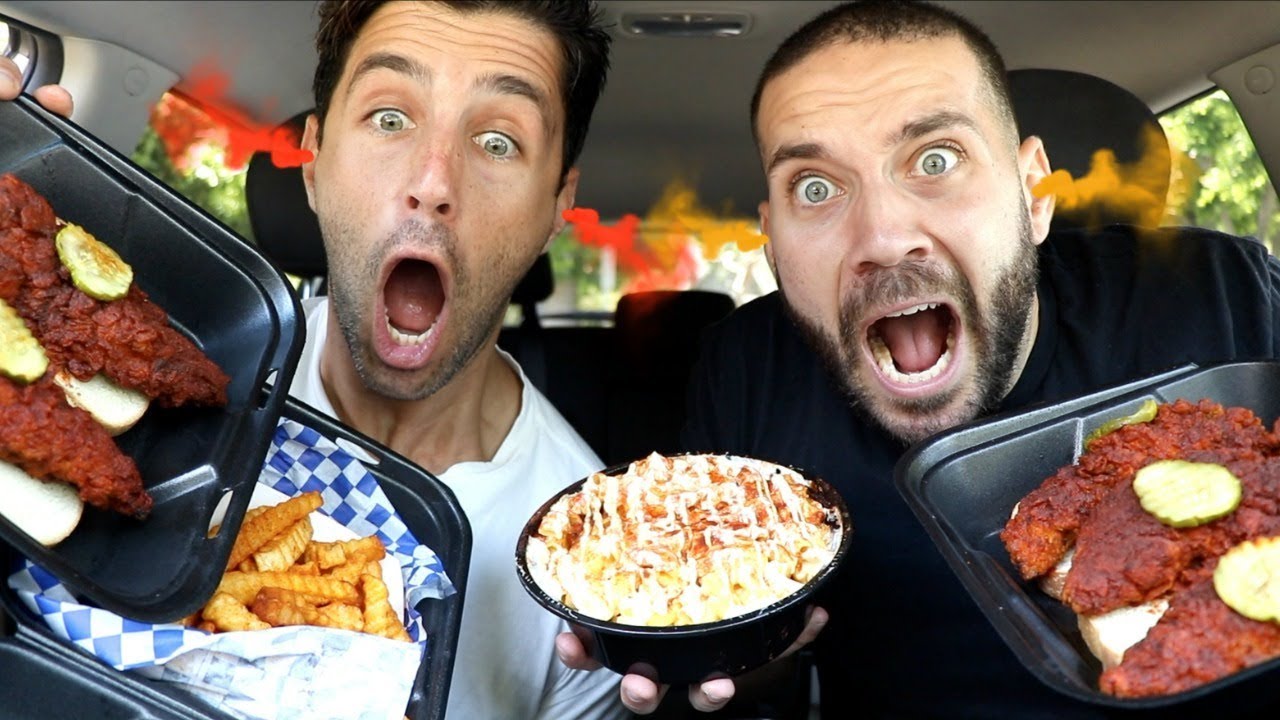 TRYING WORLD'S HOTTEST CHICKEN WITH JOSH AND JOE!!