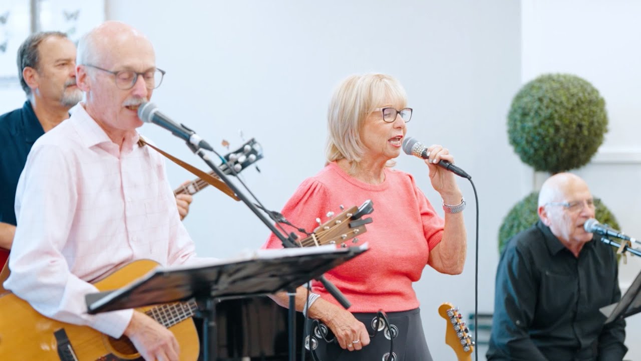 Vibrant, fulfilling Senior Living at VIVA Retirement Communities