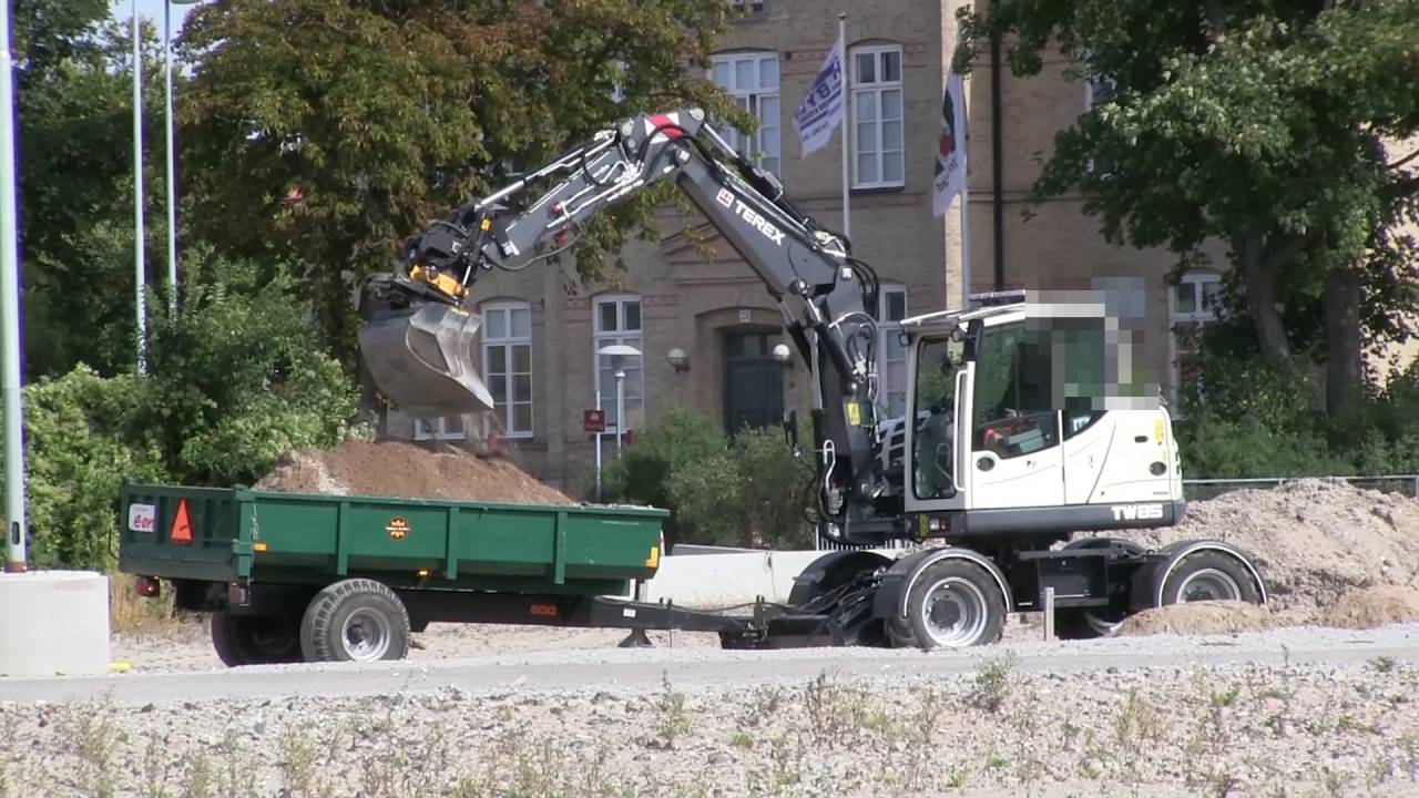 Terex TW85 with Palmse D600 Trailer in Working process