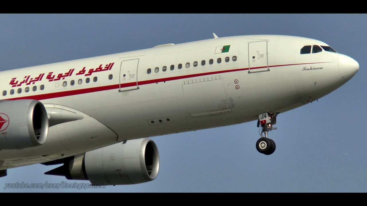 Air Algerie A330 Windy Landing and Sunset Takeoff - CYUL