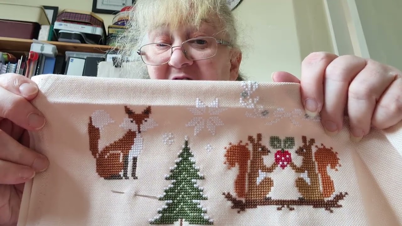 Flosstube #24 A finish, an almost finish, some progress and some kindness