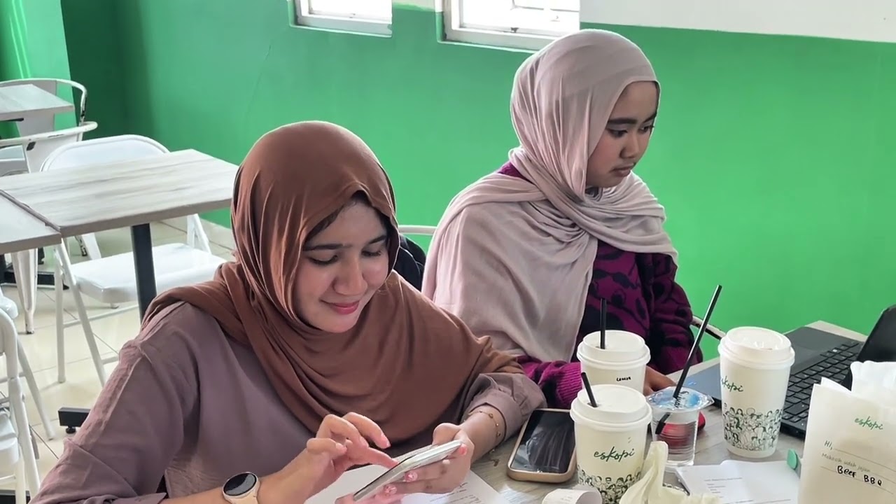 Short movie seorang seleb cantik, akunnya kehack