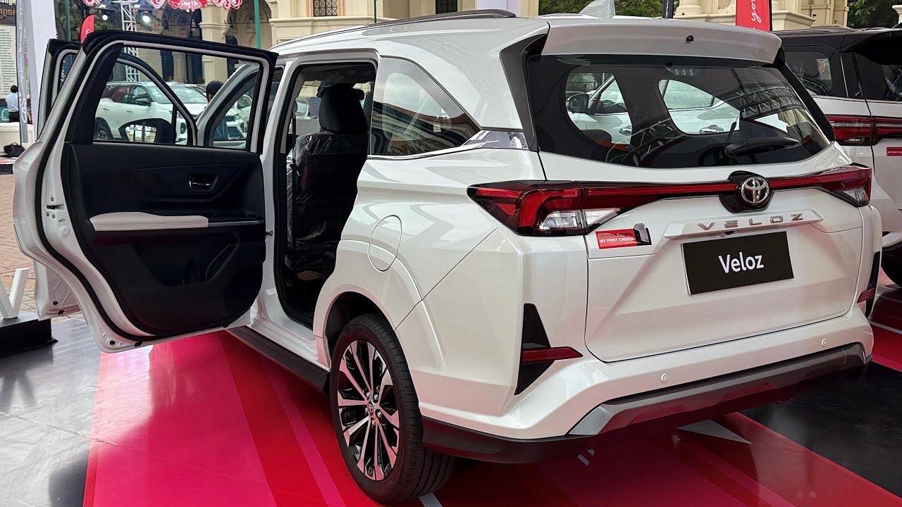 All New 2026 Toyota Veloz SUV 7seats - Review Interior and Exterior (WHITE Color)
