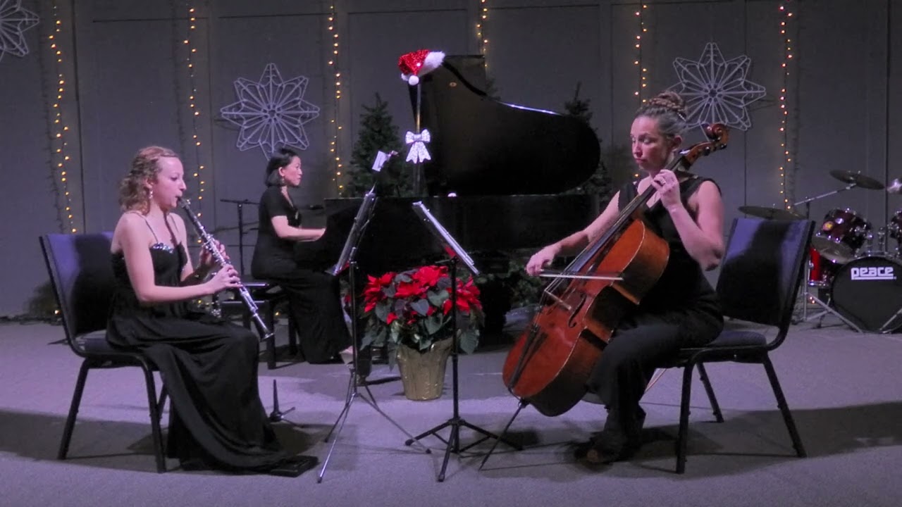 It's Beginning to Look a Lot Like Christmas for Clarinet, Cello, and Piano