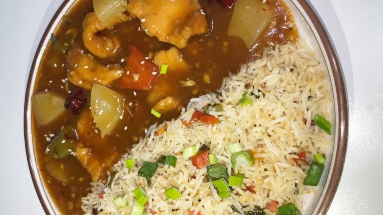Sweet And Sour Chicken || Restaurant Style Simplified Recipe || Lazeez food flavour with Mona