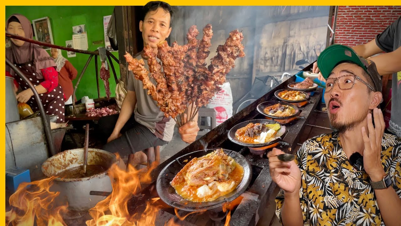 индонезийская уличная еда 🇮🇩 гигантские шашлычки из козьего мяса + 500кг жареных бананов