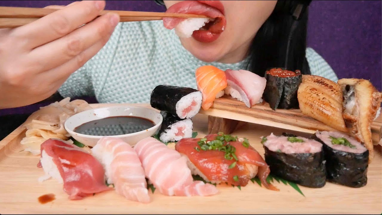 SUSHI FROM MY FAVOURITE SUSHI PLACE (ASMR EATING SOUNDS) NO TALKING | SAS-ASMR