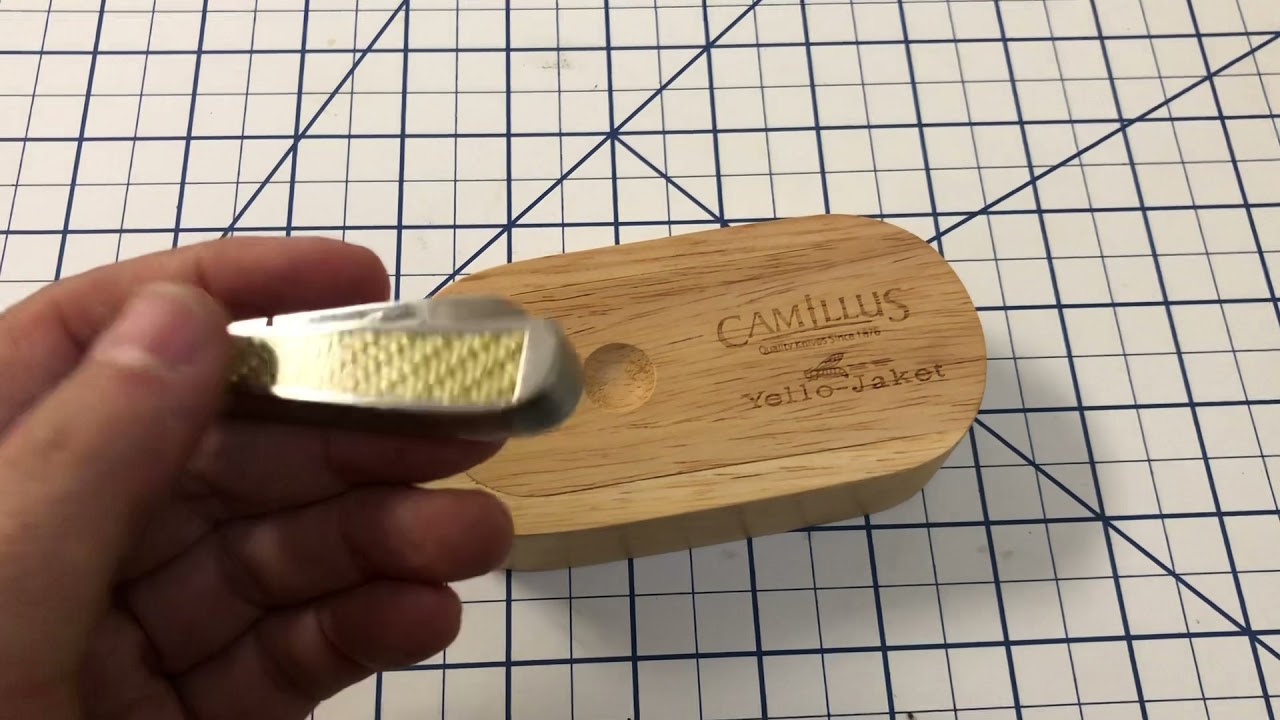 Fifth-Pocket Carry: Small Camillus Yello Jaket