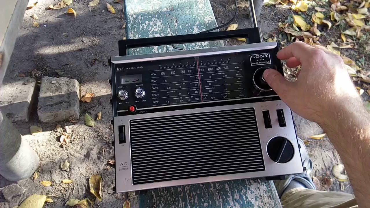 Радио Sony TR-1300. Прием КВ