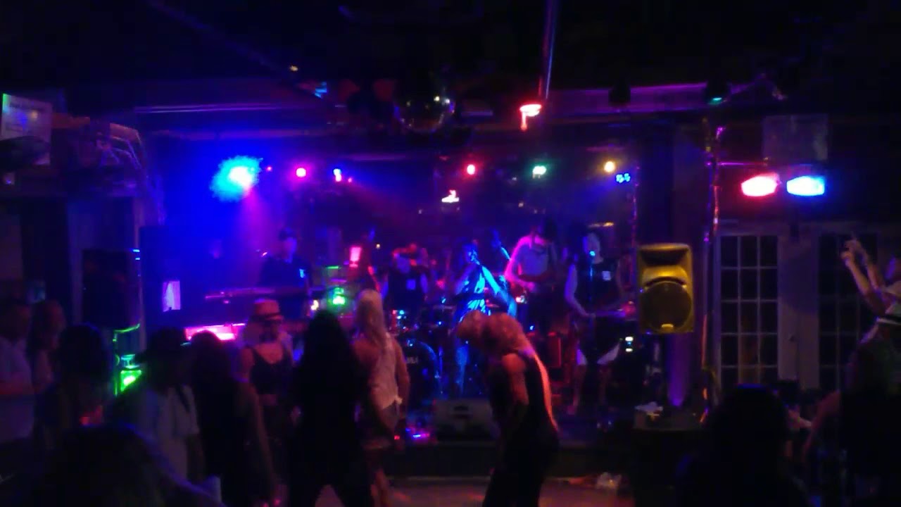 Light set up Jimmy Bs Beach Bar for Groove 41(1)