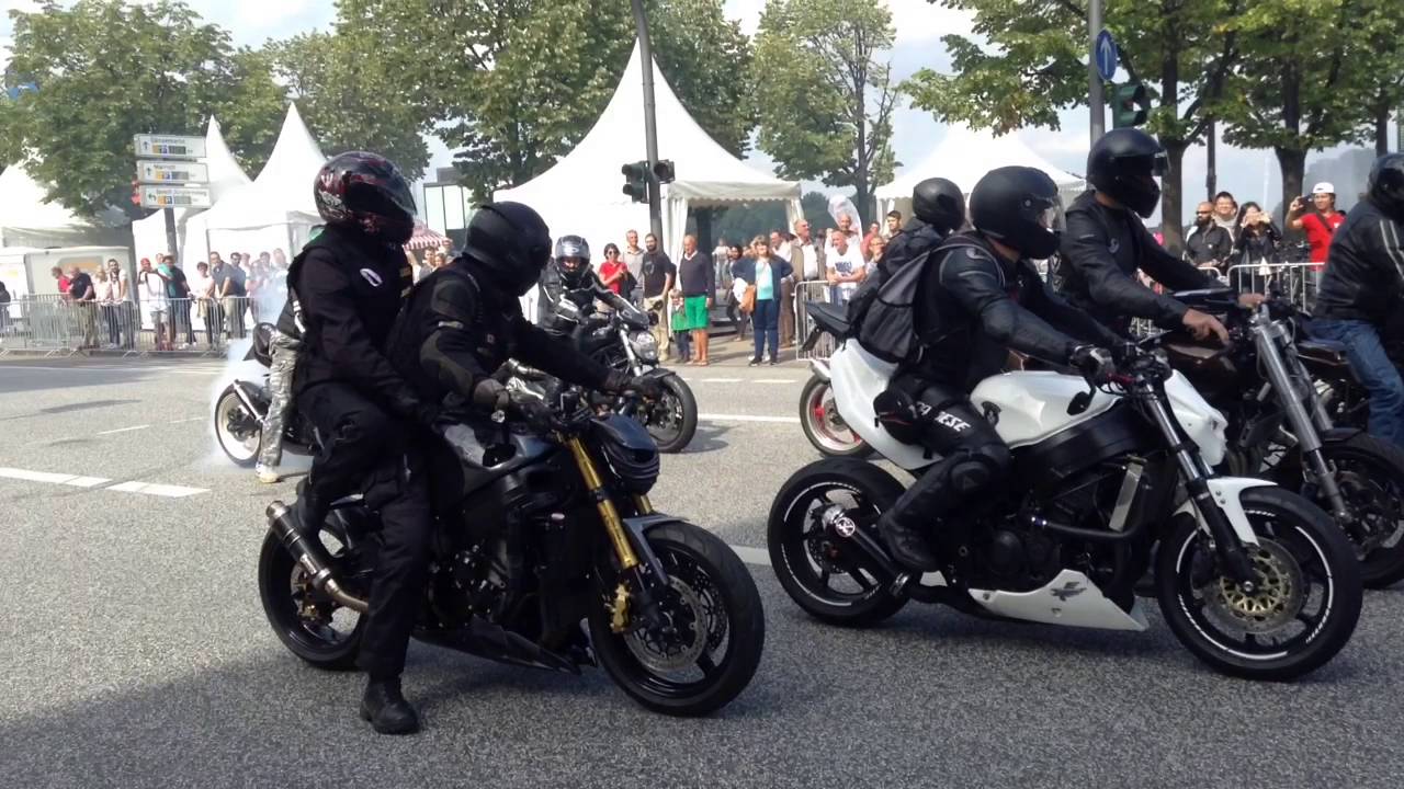 Crazy Bikers In Hamburg