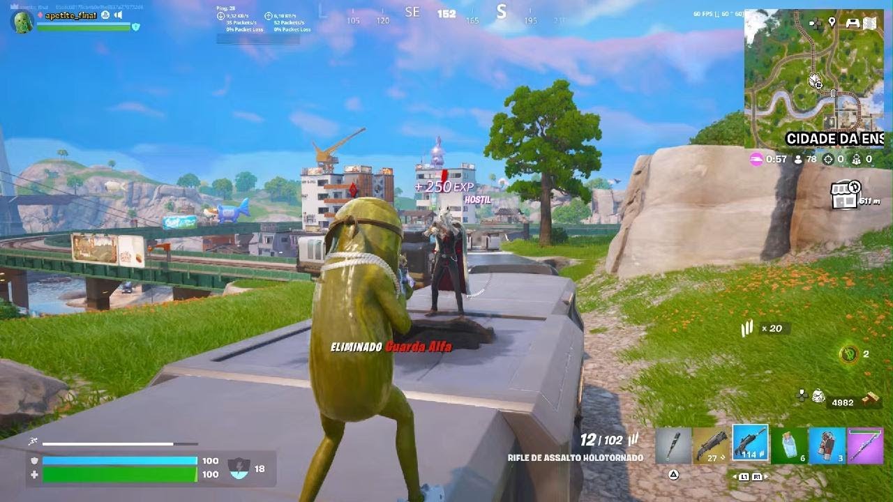 Jogando com a skin do pepino Fortnite