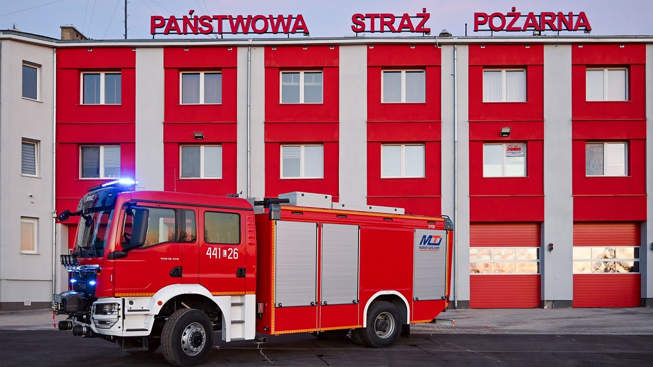 Nowy nabytek kraśnickiej komendy - ciężki samochód ratowniczo-gaśniczy na podwoziu marki MAN. #gcba