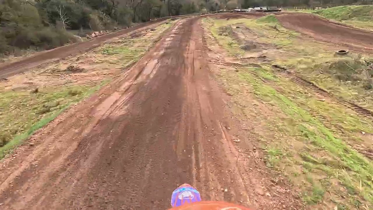 MX Goon finally gets the Double Double at J4M54 motocross track UK