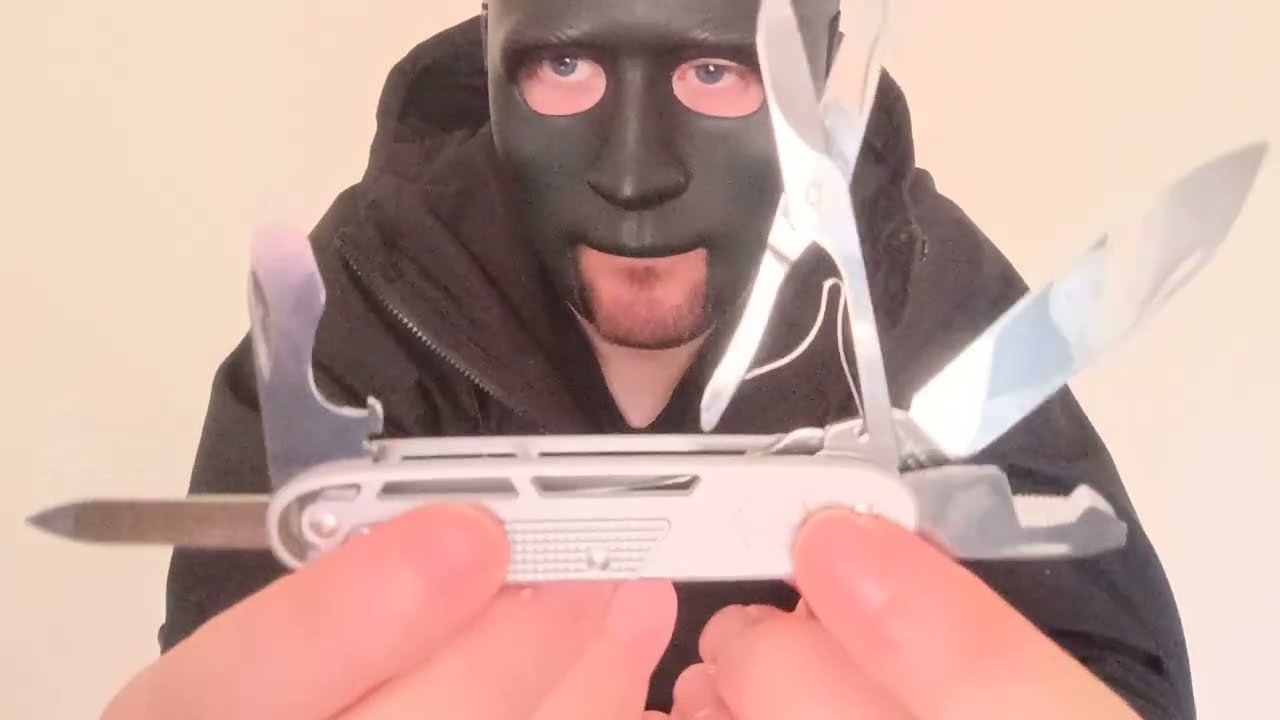 NEW VICTORINOX KNIFE UNBOXING 30th OCTOBER:  SYNERGY X ALOX  2025