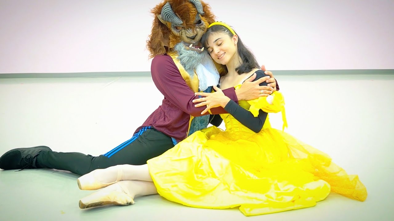 美女と野獣踊ってみたら、野獣がただの野獣先輩だった。