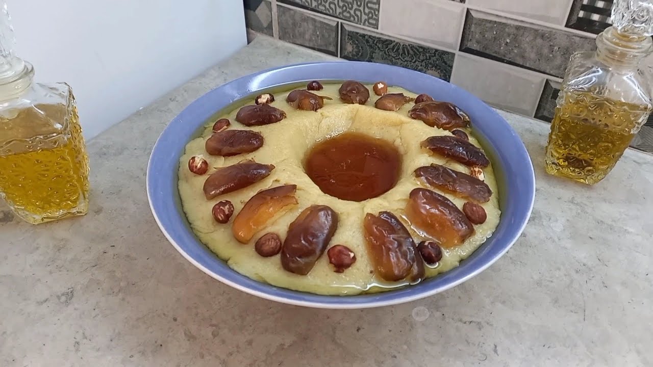 عصيدة زمنية من قاع الخابية عصيدة سميد بالحلبة يامي بكلها منافع مولدكم مبروك