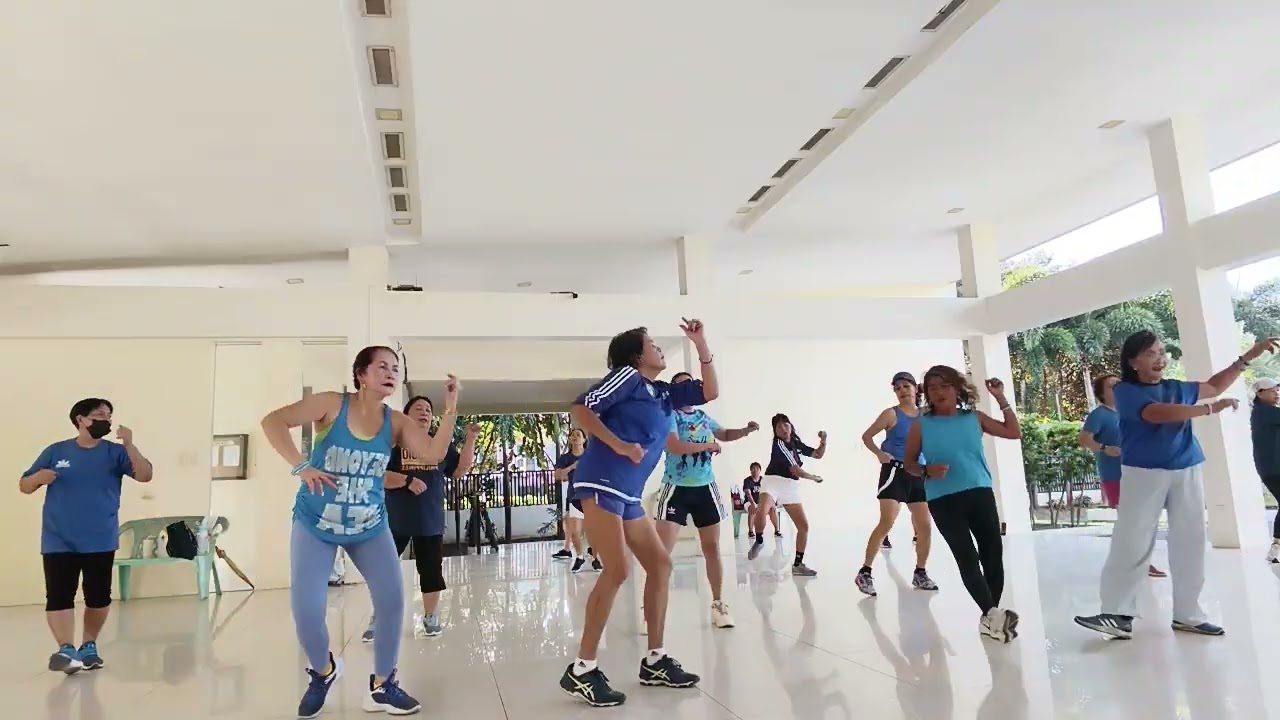 KP4 zumba ladies ( I swing mo ako) 2/5/26/