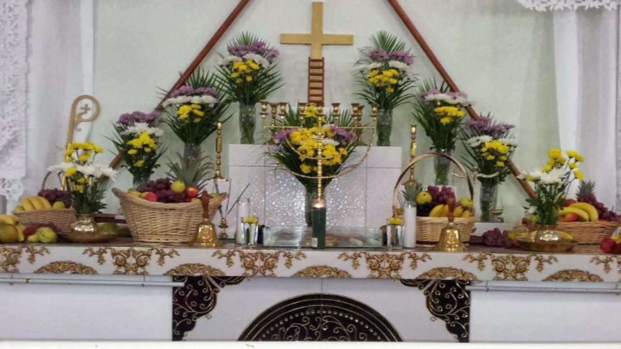 Ar Groan (prayer time at Isaiah Temple)