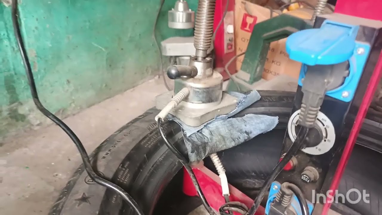 225/50/18 freely tire cut repair  Bismillah vulcanizing tyre house  01711008328