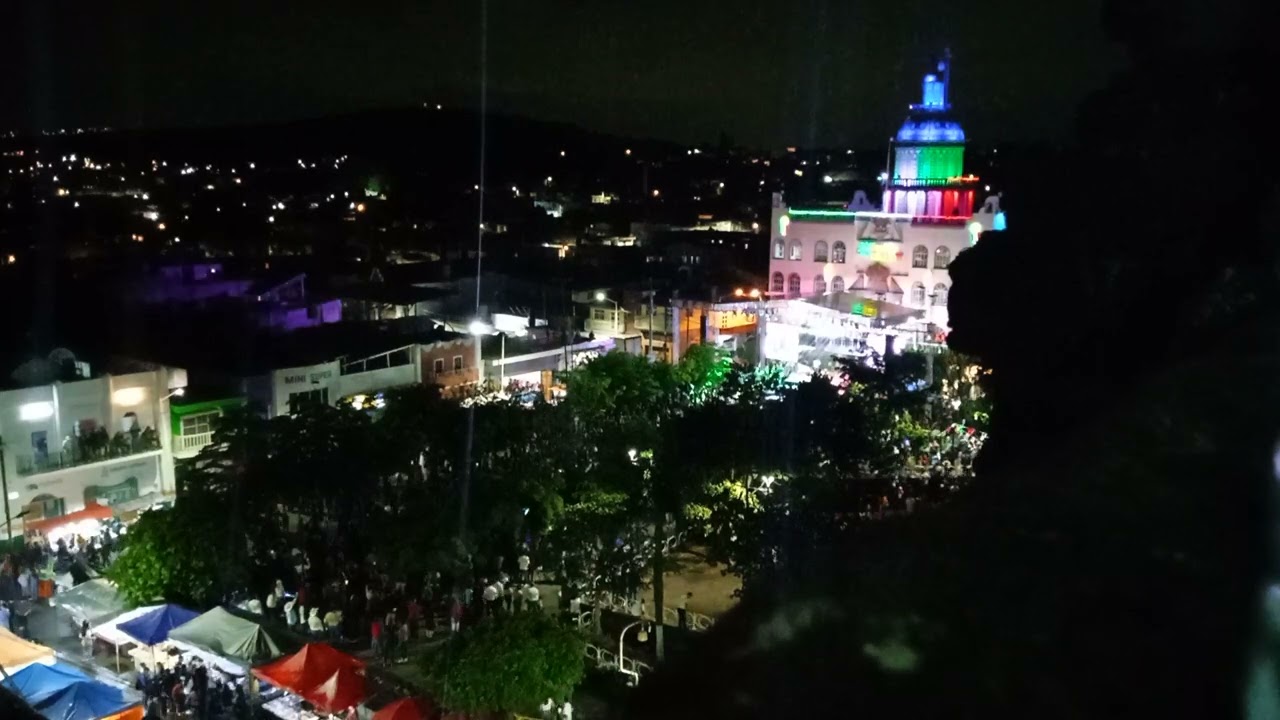 CEREMONIA DEL GRITO DE INDEPENDENCIA, EL SALTO JALISCO, MEXICO