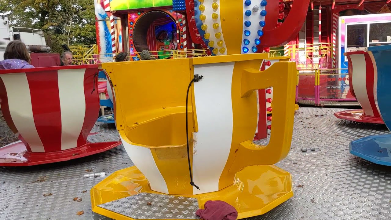 Tea Cup Ride At Yate Fun Fair, October 2021