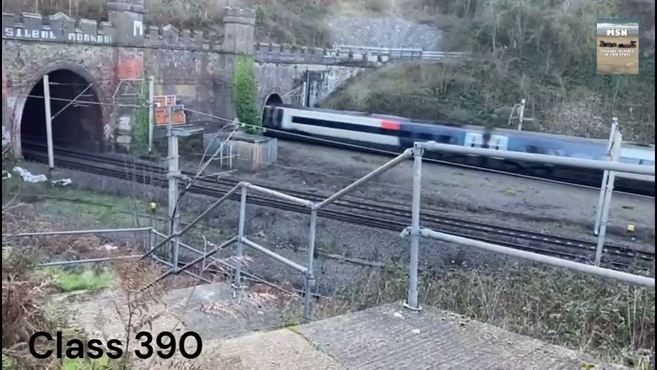 Trainspotting Christmas Eve @ Linslade Curve And Tunnel