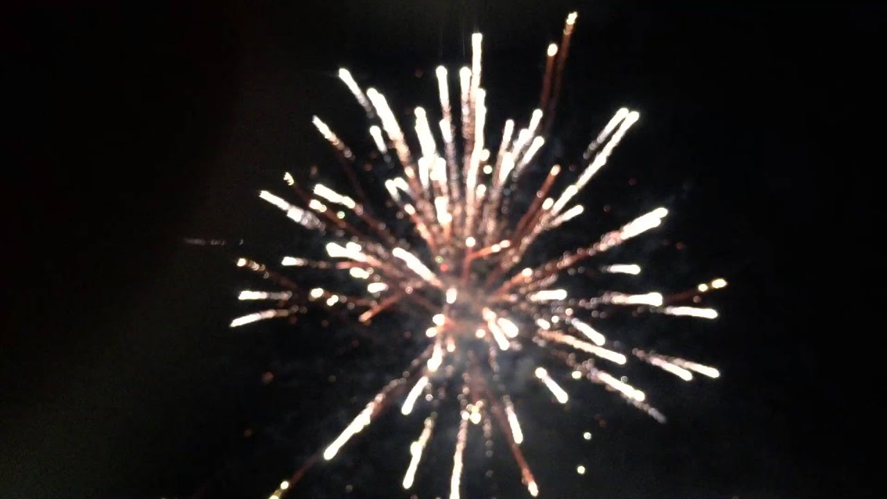 crazy fire works. 100kg  30 mm 726 shots txb726 AIRFORCE ONE 1080p