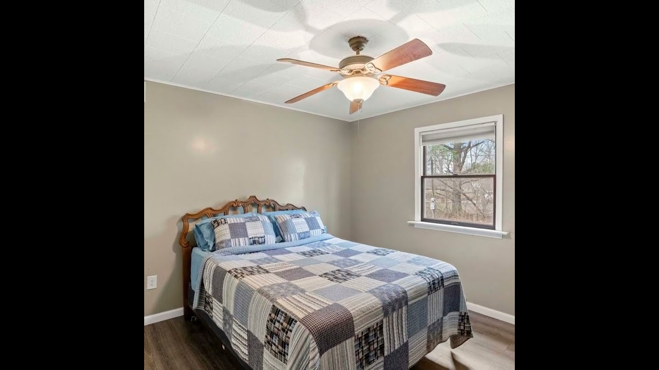523 North 325 West, Valparaiso, IN 46385