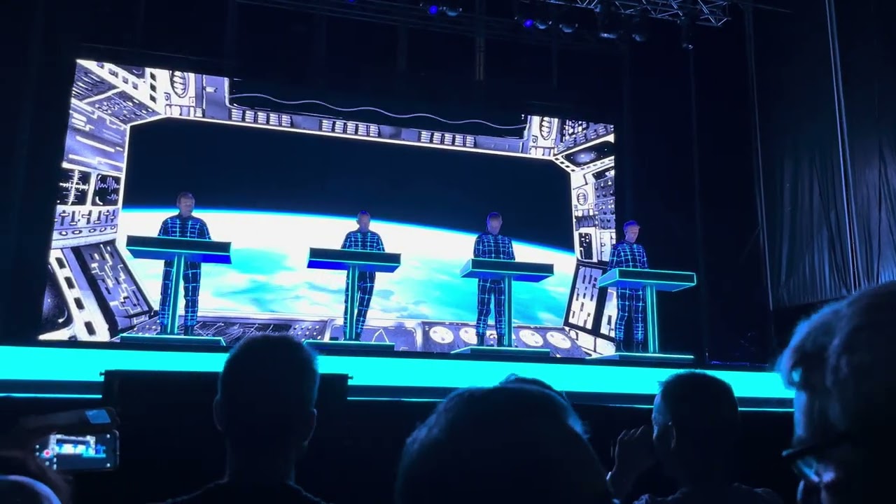 Kraftwerk - Spacelab (Live in Alicante 26/7/2023) [4K]