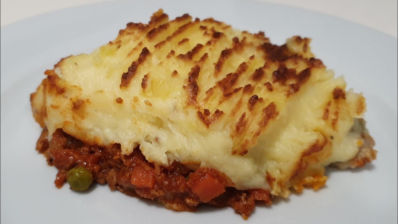 Easy cottage pie recipe || Fabulous Feast