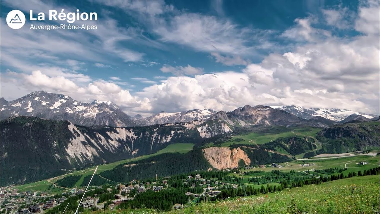 Les végétaux d’origine locale au service de la restauration de piste de ski (Courchevel - it)