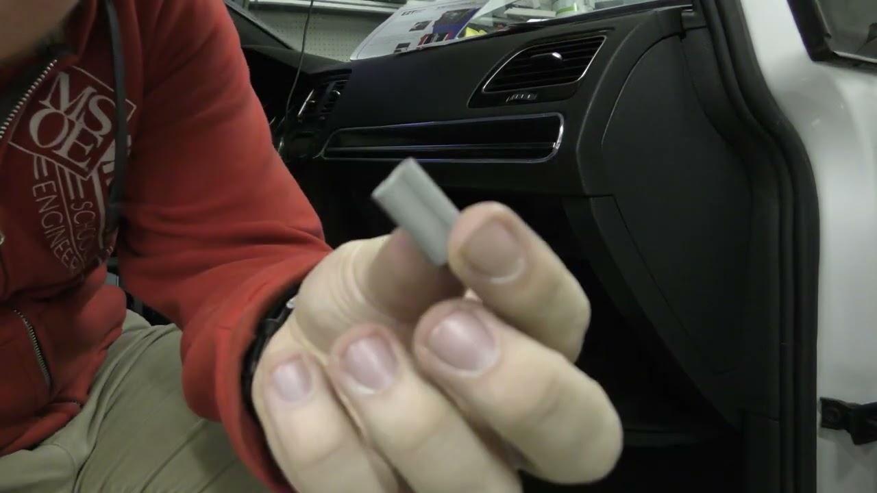 MK7 Volkswagen GTI MIB1 - MIB2 Conversion Kit Install Video + 8
