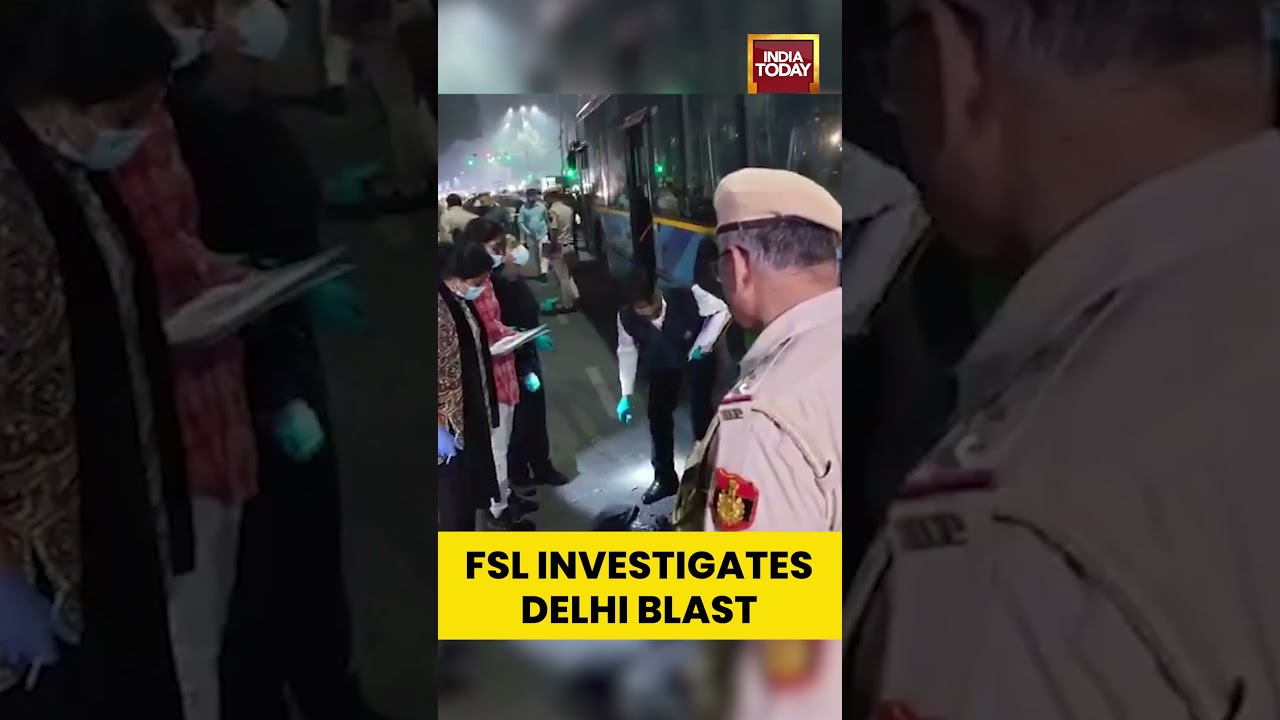 #delhiblast | #DelhiPolice #FSLTeam Probes #RedFortMetro #BlastSite | #redfortblast #shorts