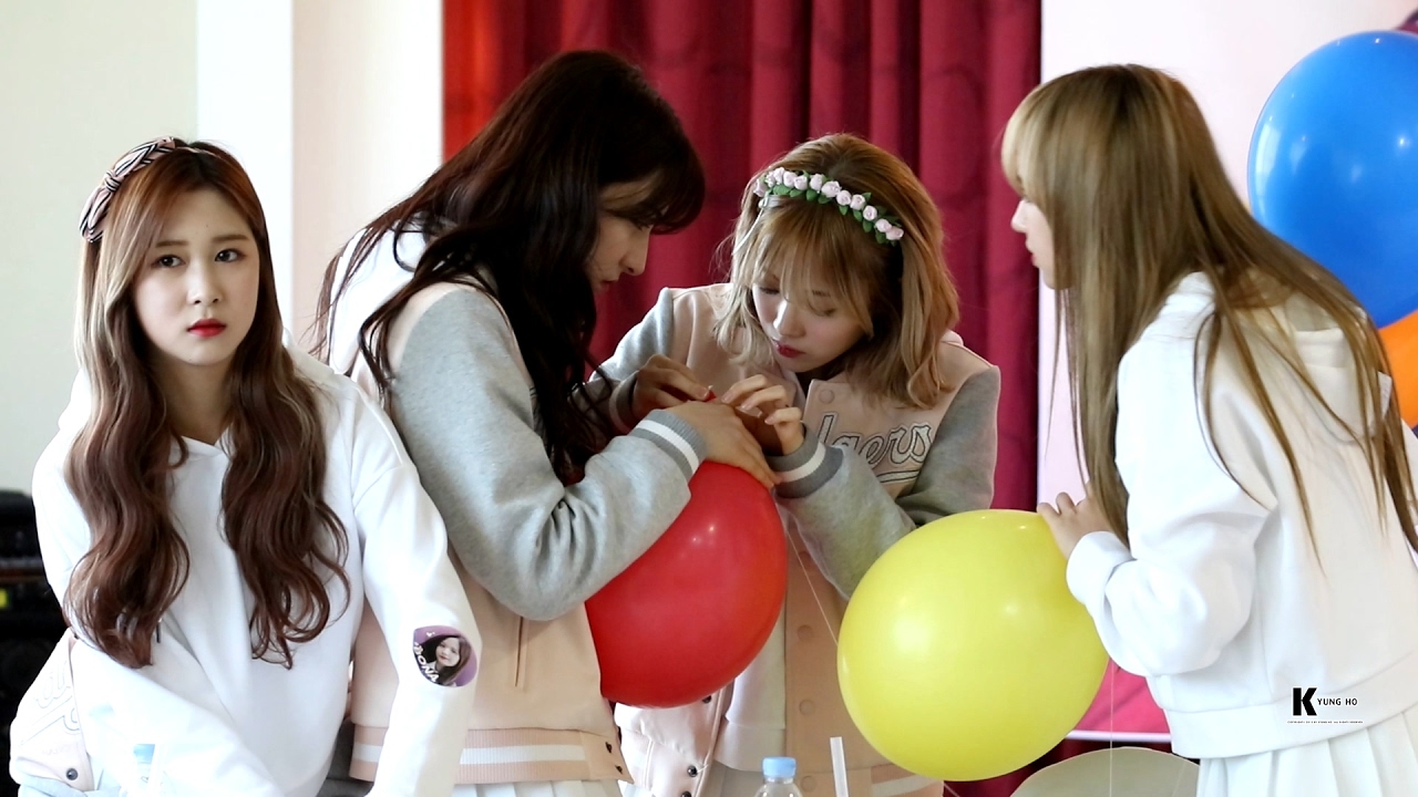 170219 부산 신나라레코드 우주소녀 (WJSN) 팬사인회 헬륨가스와 아이들 직캠 by.경호