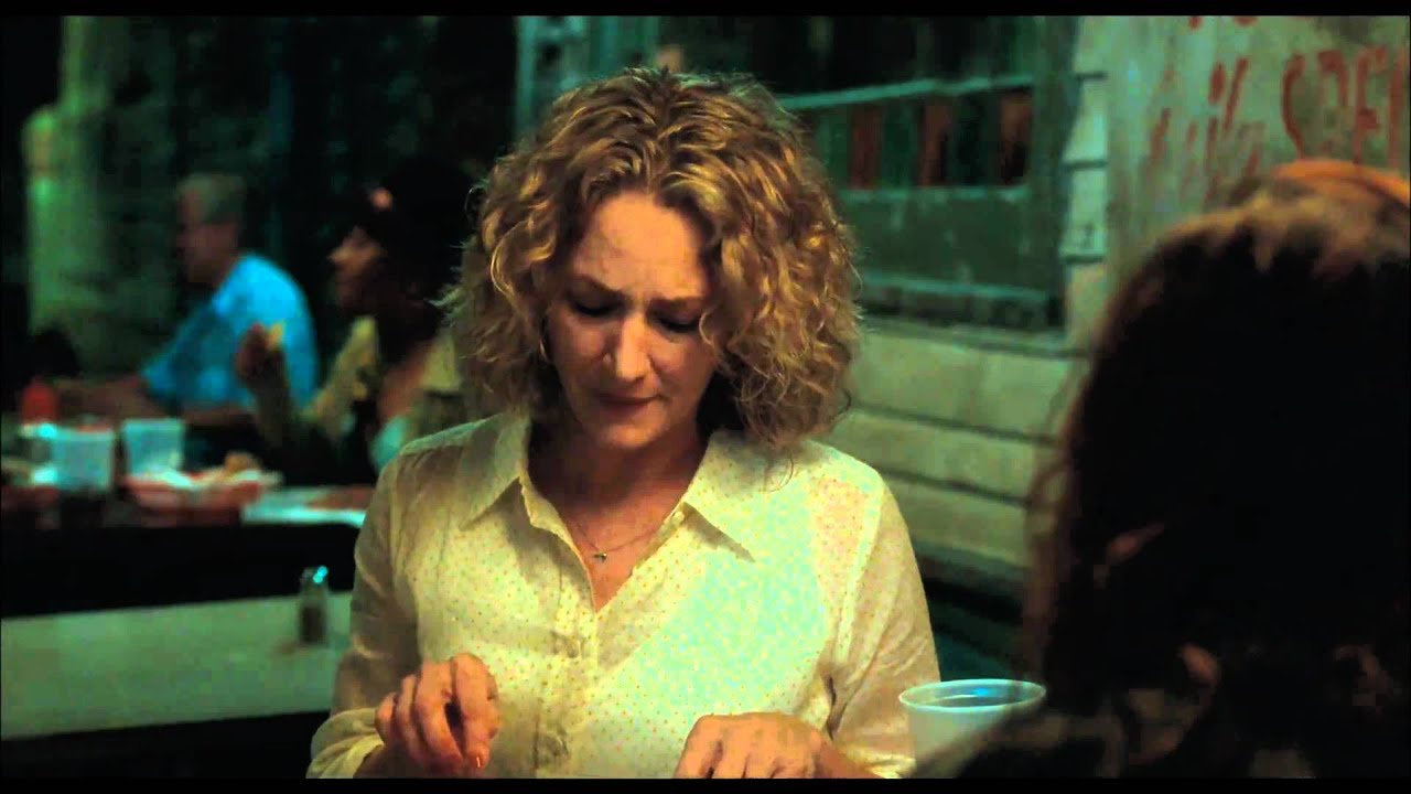 Welcome To The Rileys - Mallory and Lois Talk Over Dinner