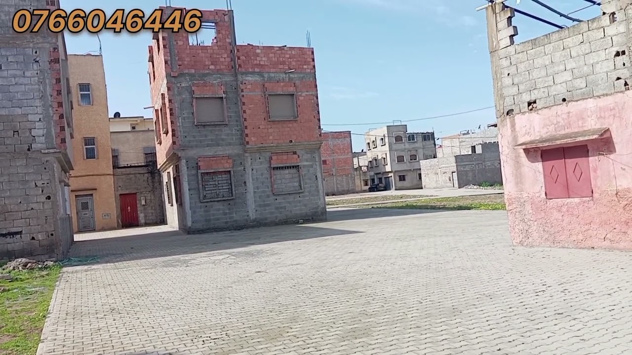 بقعة سكنية 87 متر محفظة بثمن 26 مليون قابلة للتفاوض نواحي القنيطرة سيدي الطيبي 0766046446
