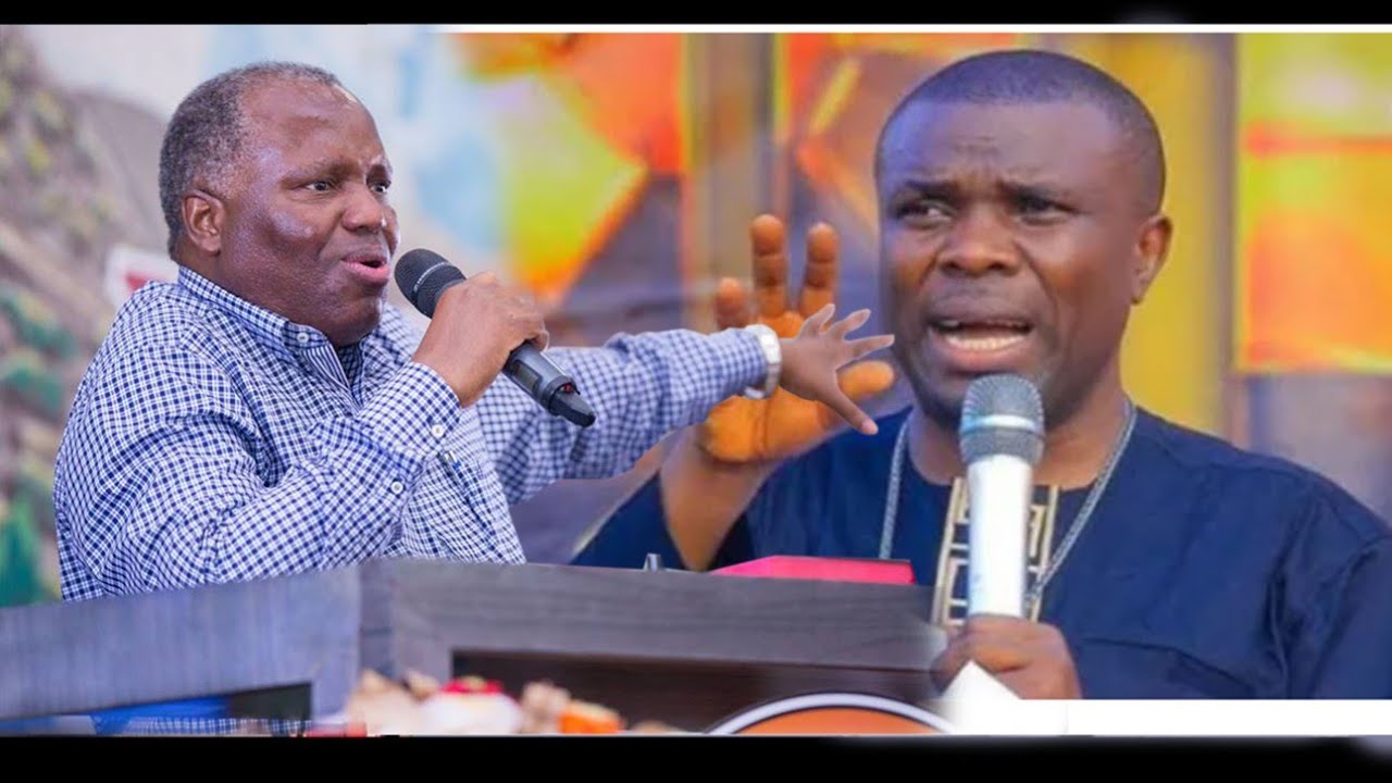 ASKOFU #KAKOBE AMUONYA #MWAMPOSA,HUO NI USHIRIKINA ,AKILI KUPINGA SANA UTUMIAJI WA VITU KUOMBEA
