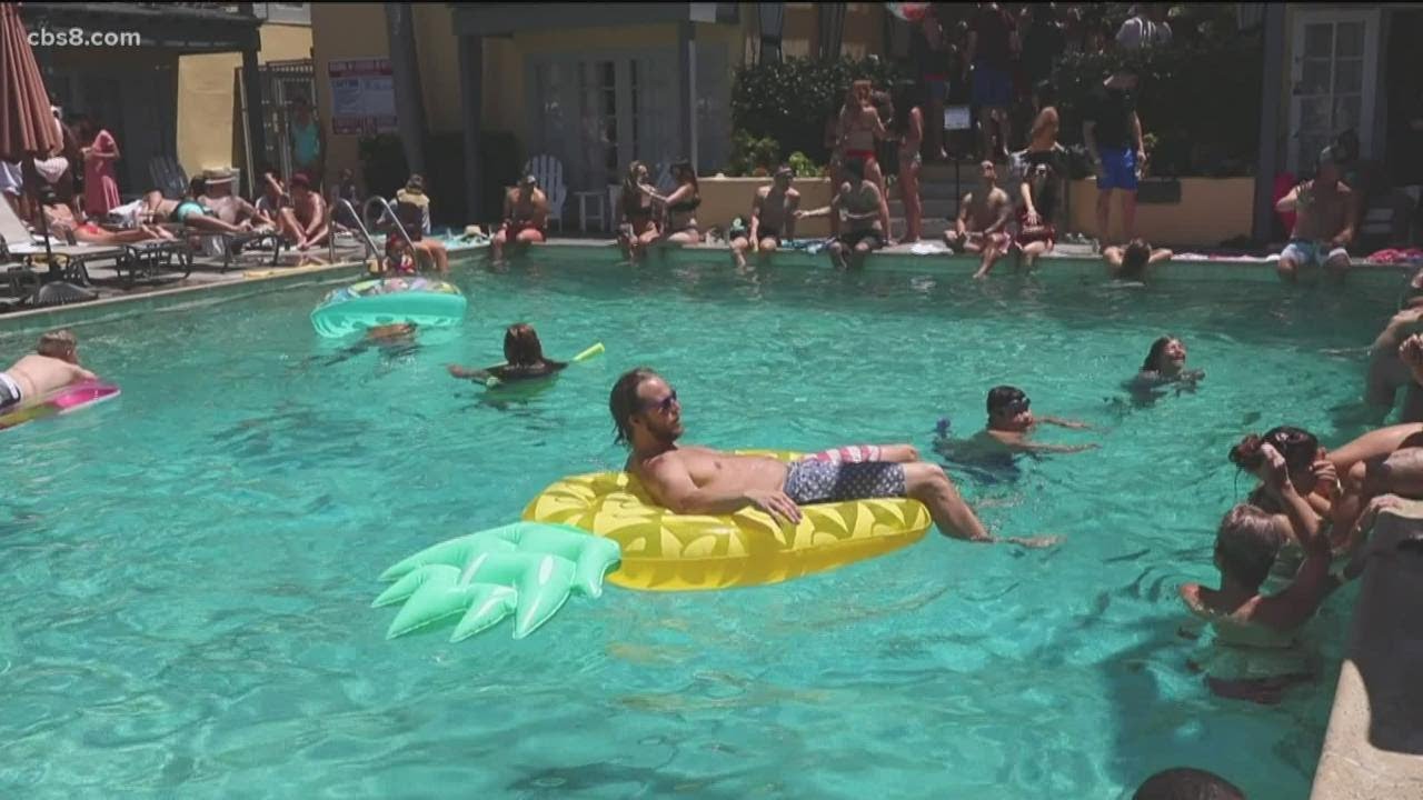 Pool party tips from the pros