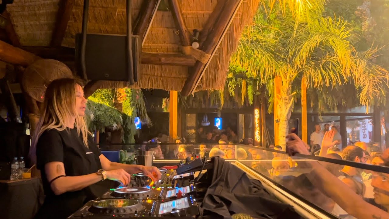 Deborah de Luca - Opening dj set live in Athens , 2023