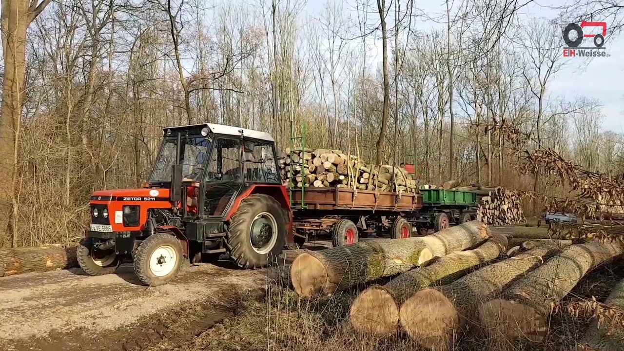 Forest Worker   Zetor 5211