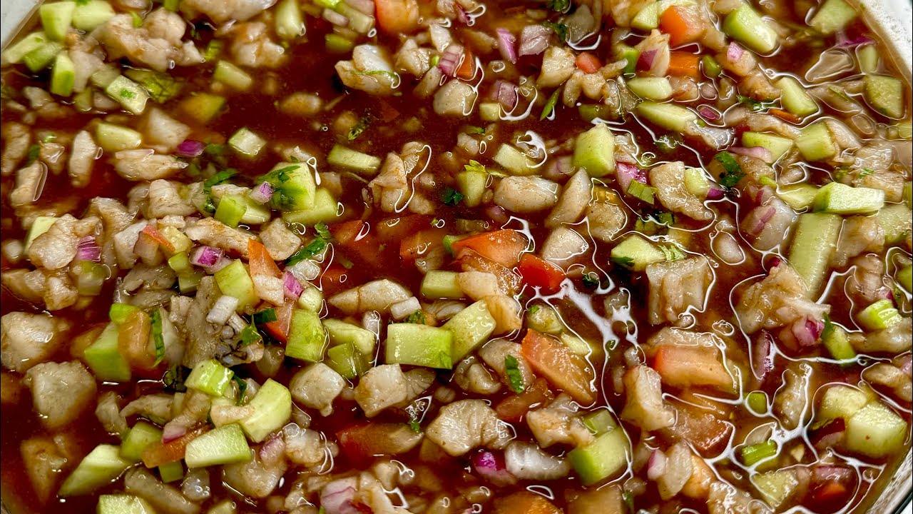 Ceviche de pescado con salsa negra casera / Cocinando A la Periqué